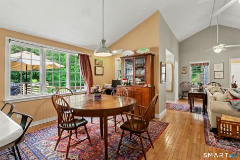 16 Velvet Street Trumbull CT 06611