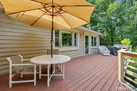 16 Velvet Street Trumbull CT 06611