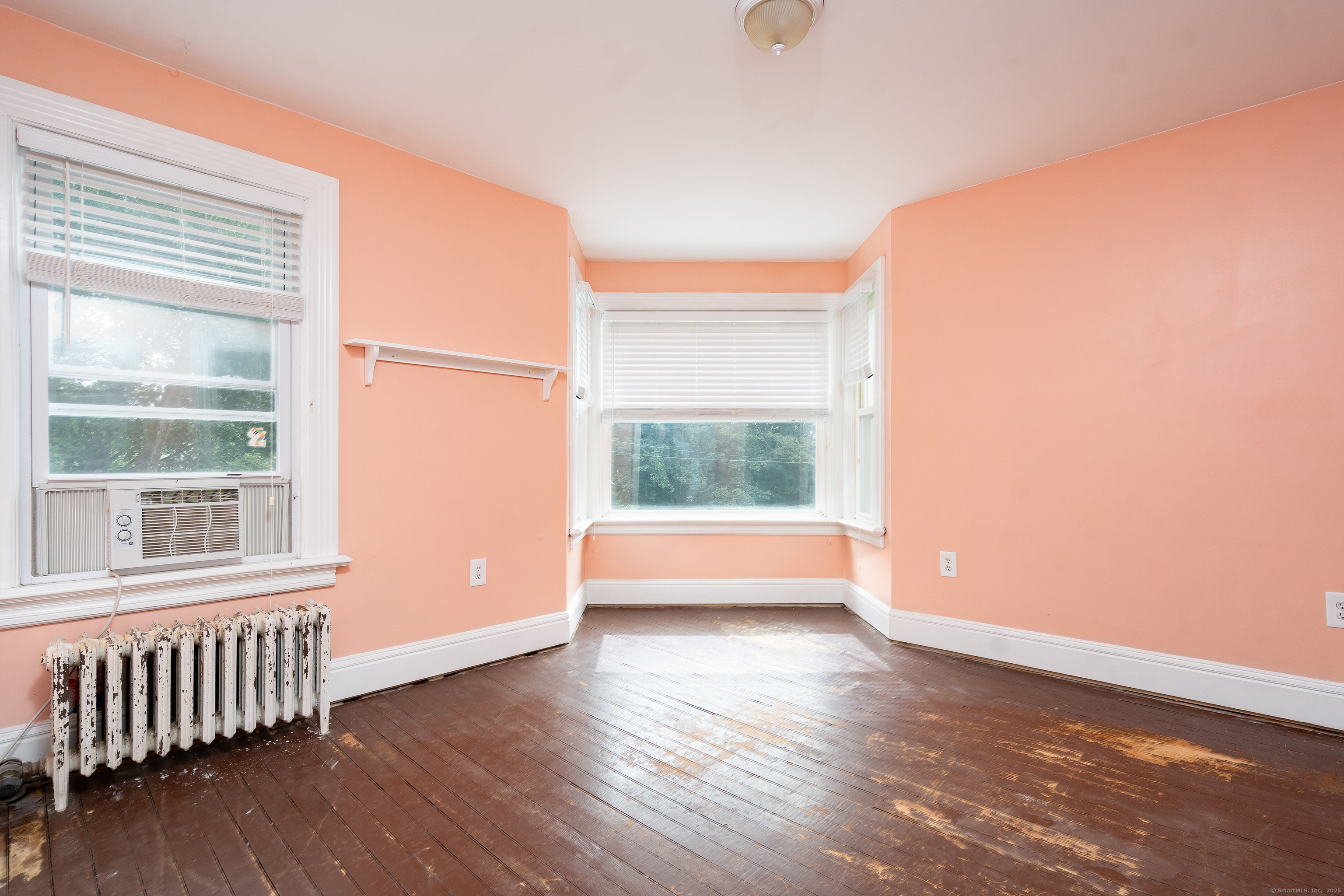 9 Thames Terrace Norwich CT 06360