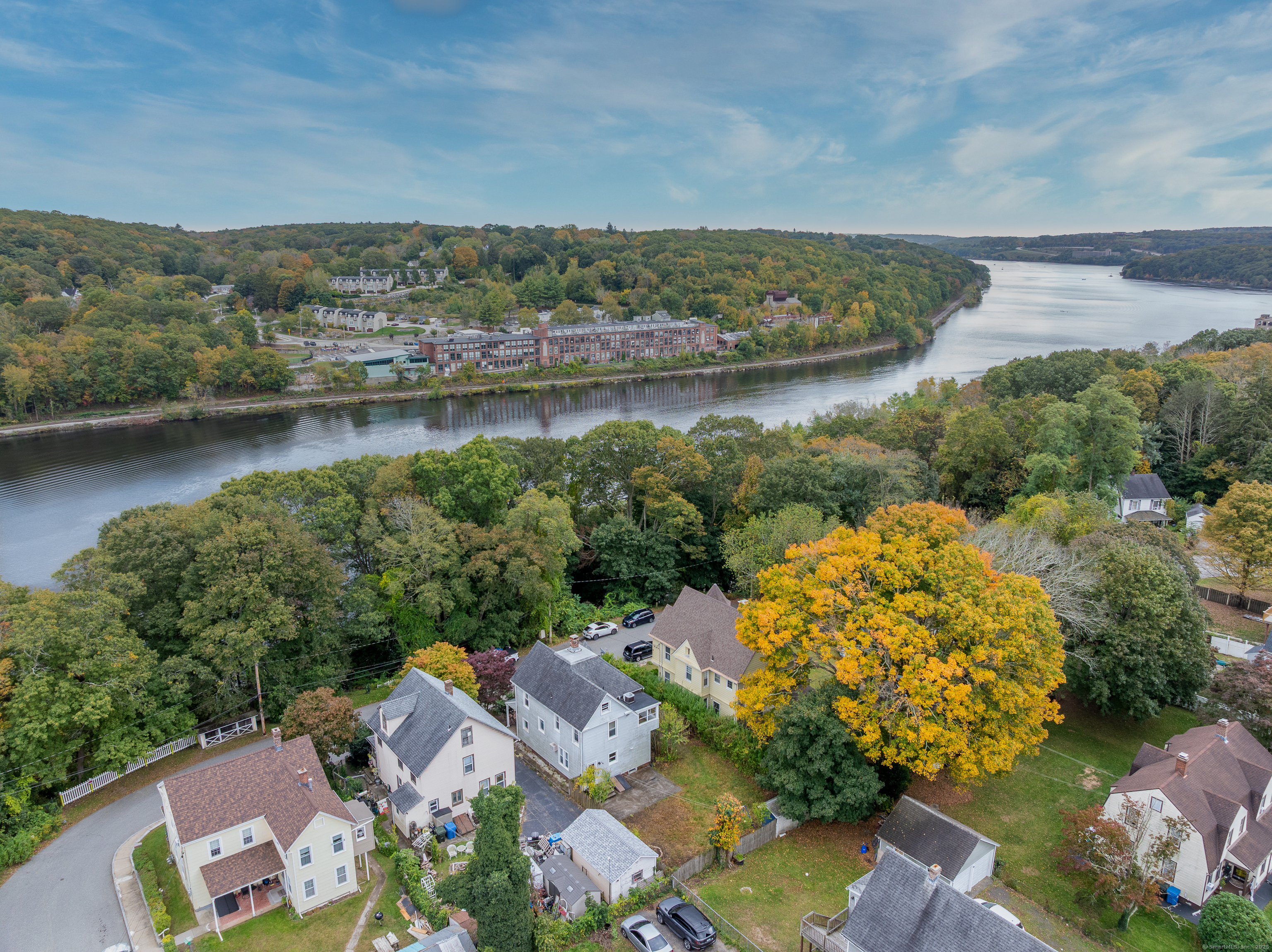 9 Thames Terrace Norwich CT 06360