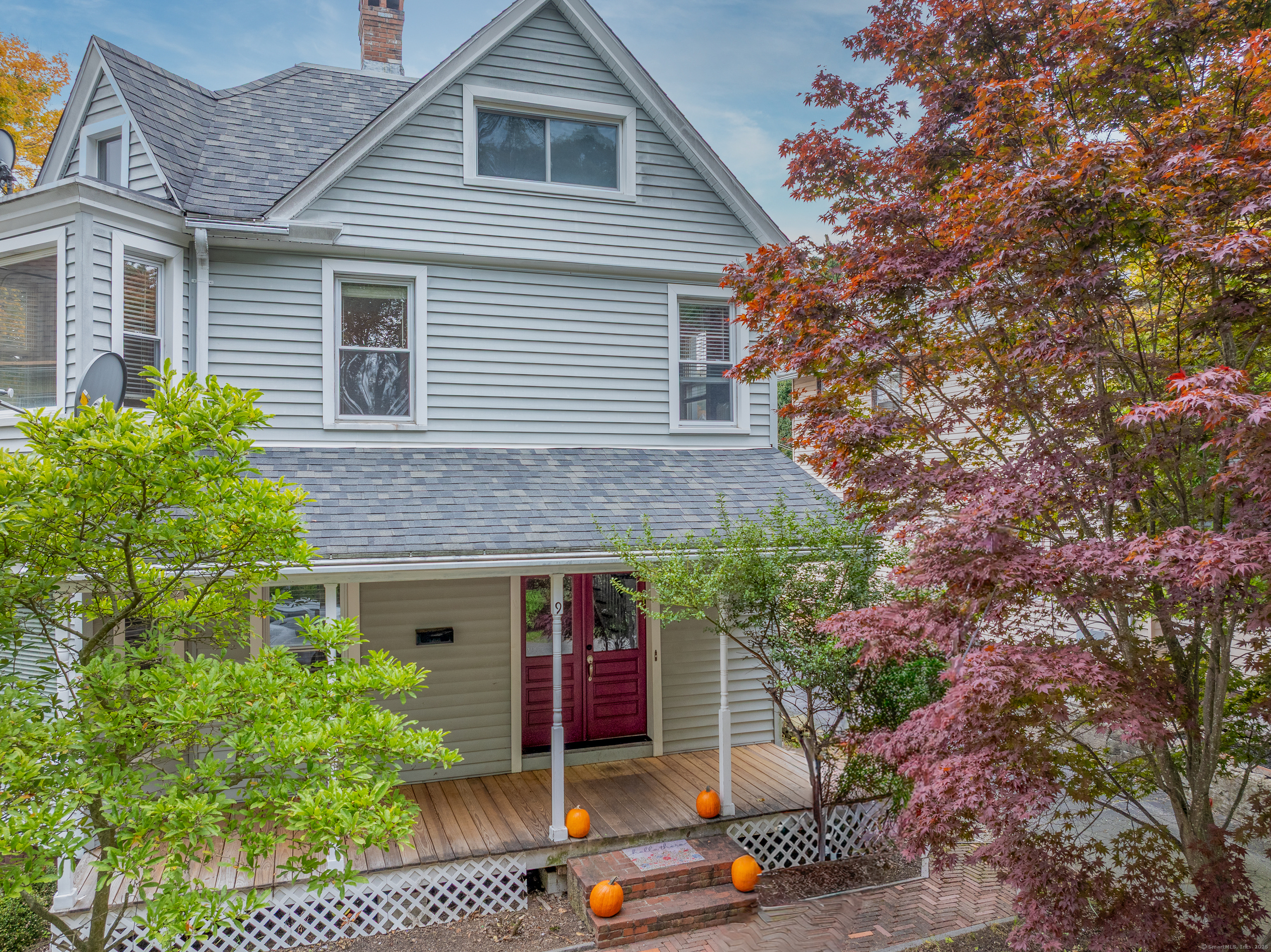 9 Thames Terrace Norwich CT 06360