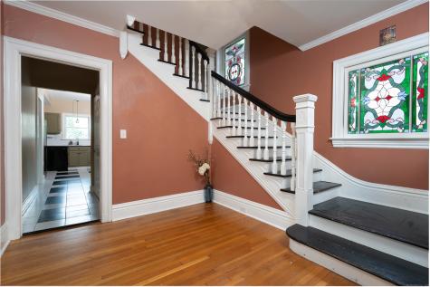 9 Thames Terrace Norwich CT 06360