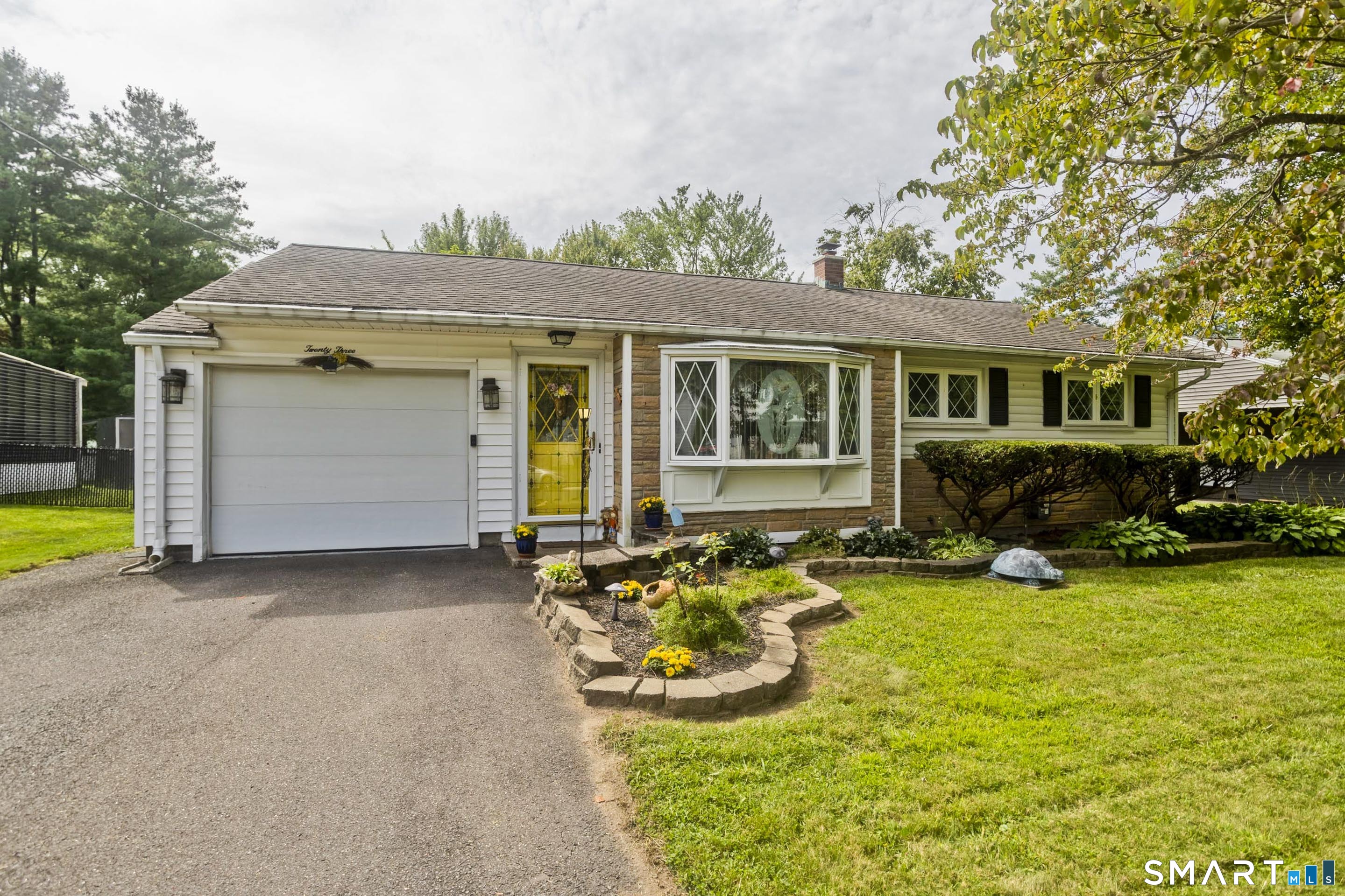 23 Yale Drive Enfield CT 06082