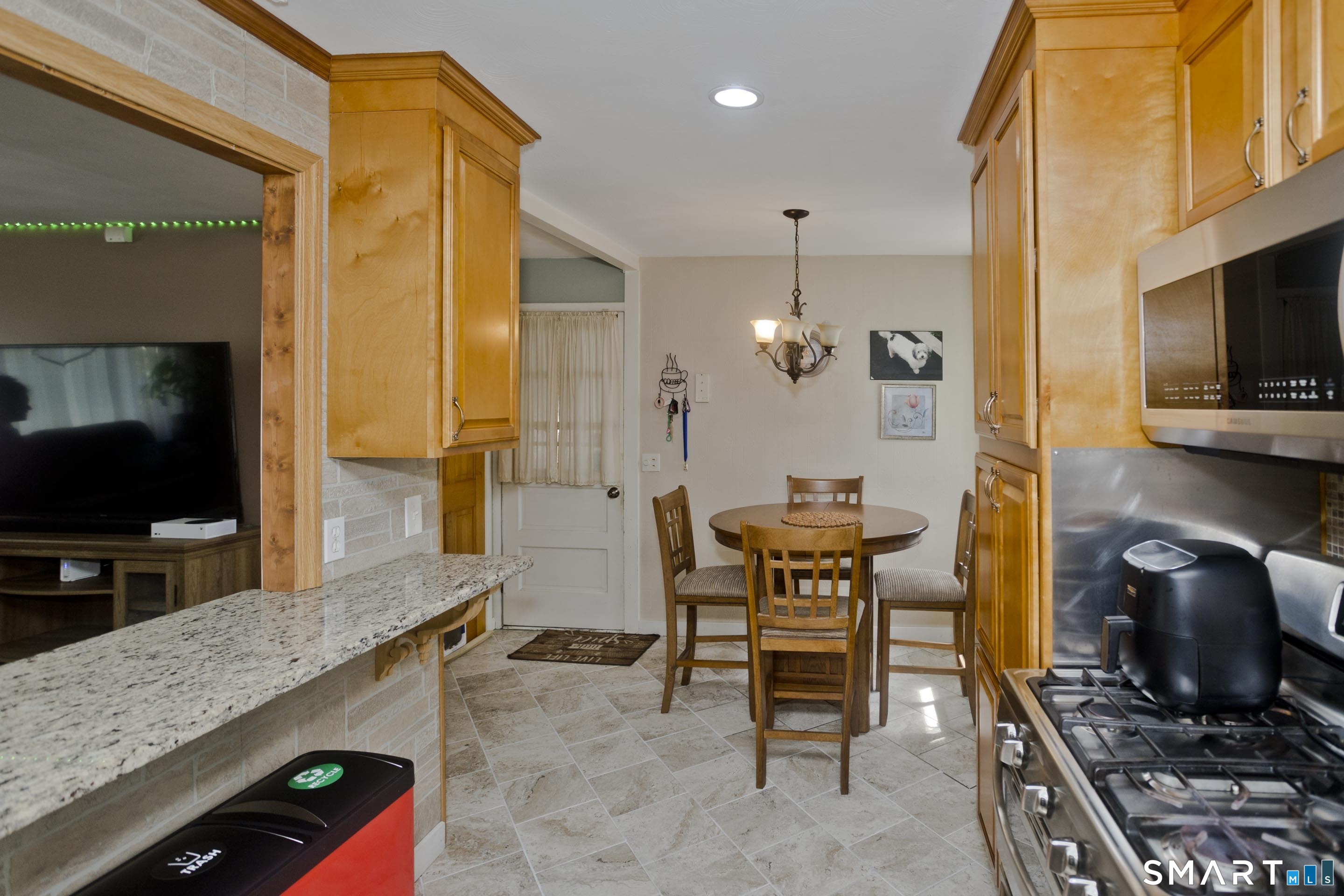 23 Yale Drive Enfield CT 06082