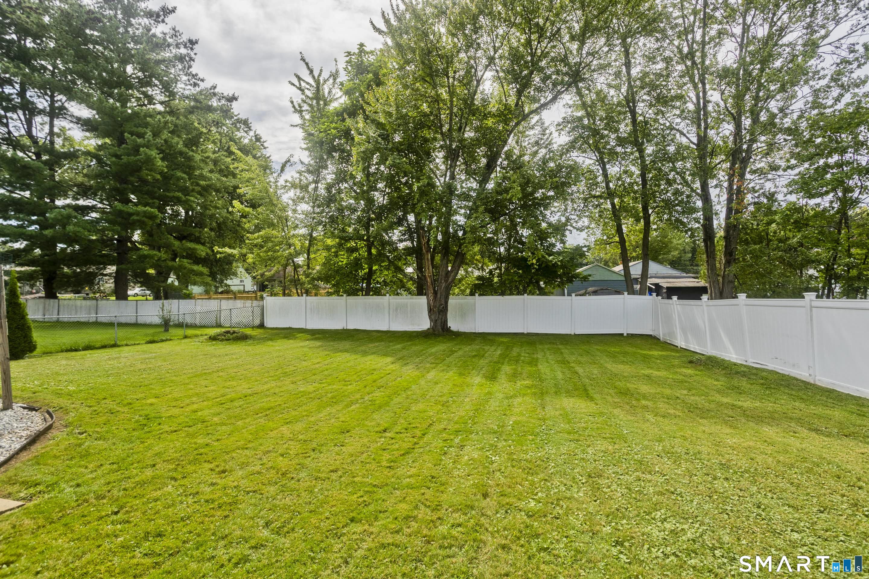 23 Yale Drive Enfield CT 06082