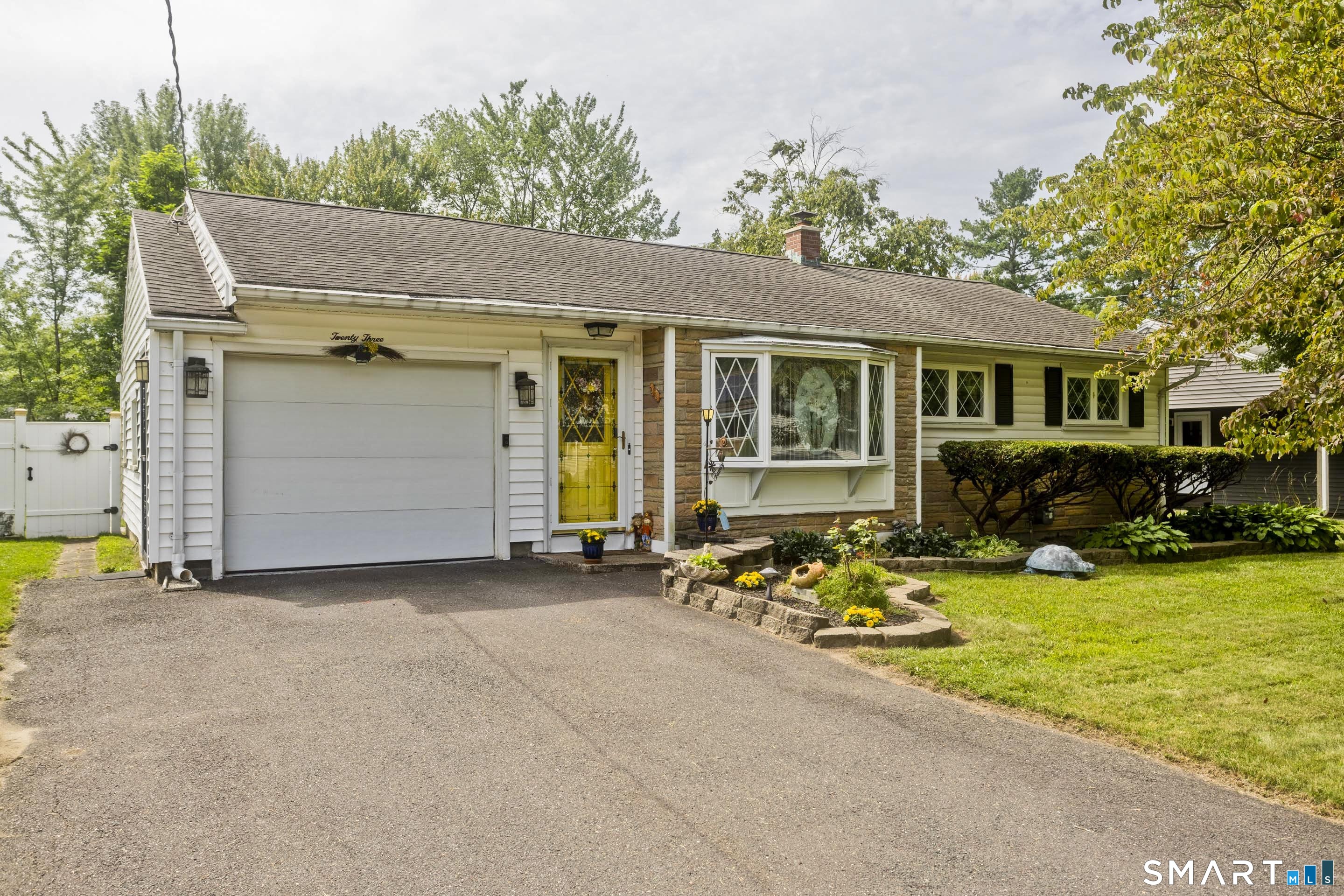 23 Yale Drive Enfield CT 06082