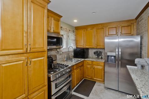 23 Yale Drive Enfield CT 06082