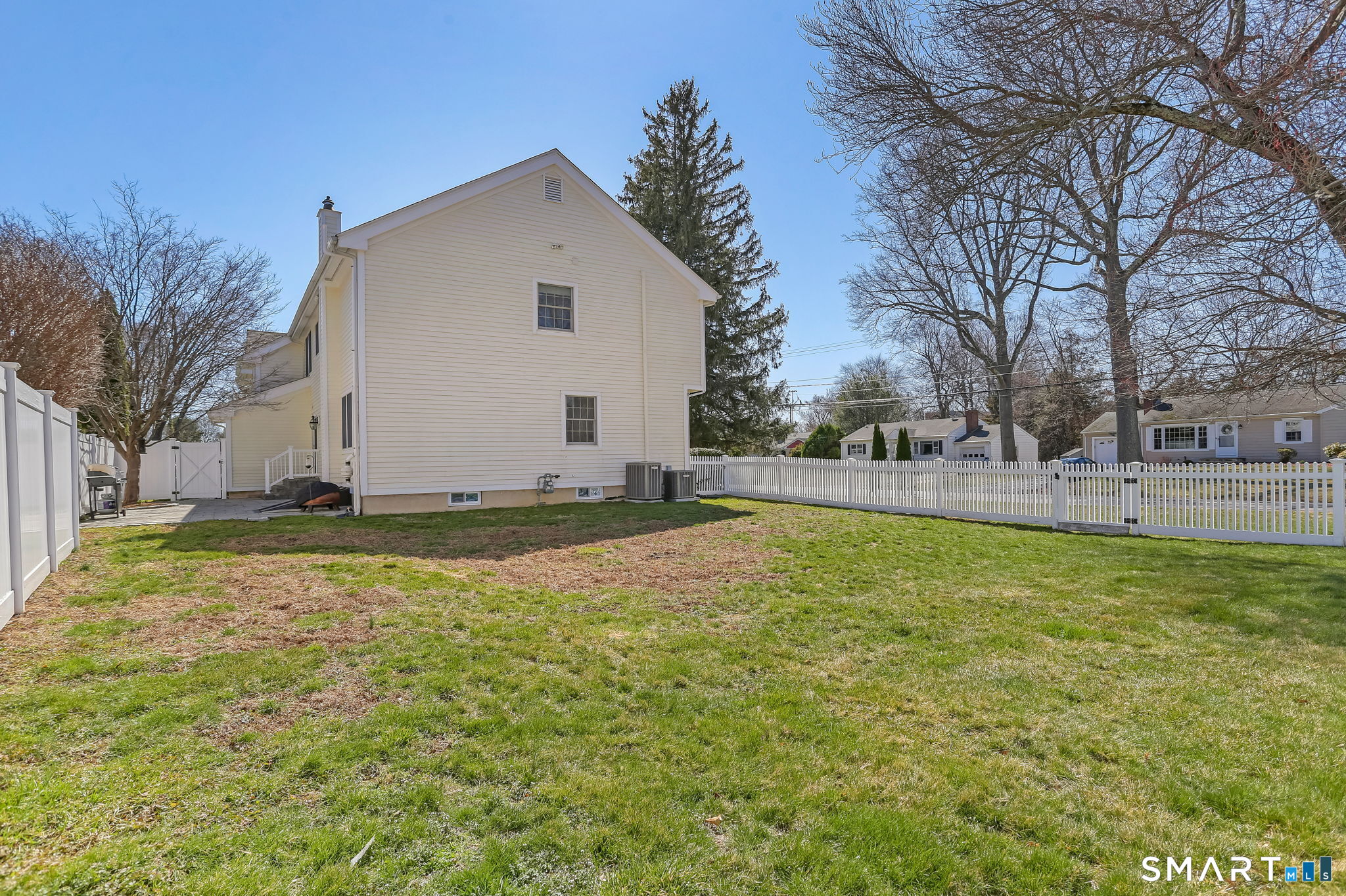 10 Maurice Street Norwalk CT 06851