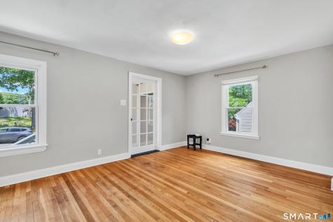 122 Macarthur Drive Waterbury CT 06704