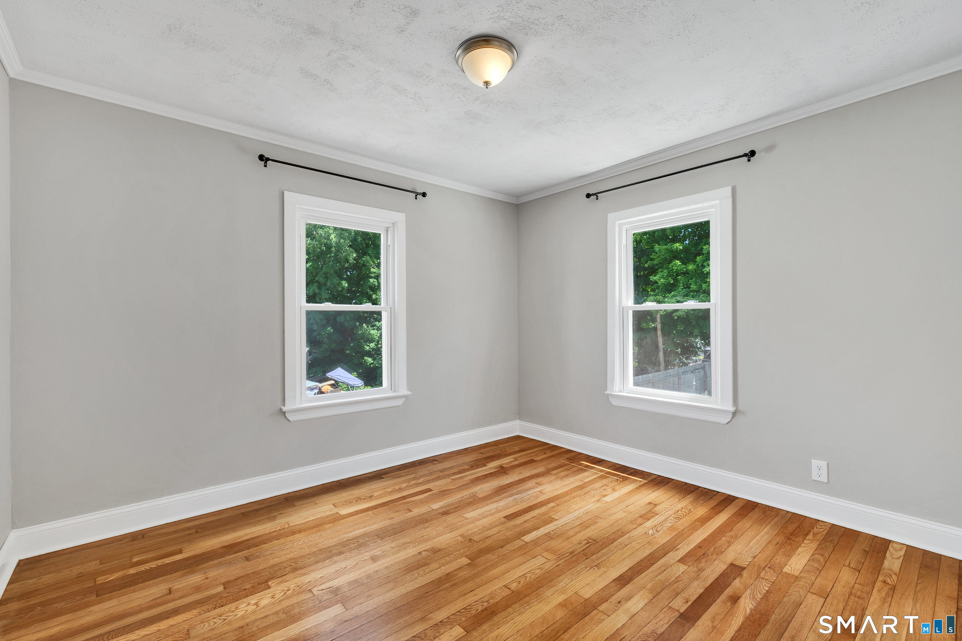 122 Macarthur Drive Waterbury CT 06704