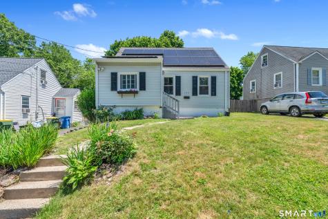 122 Macarthur Drive Waterbury CT 06704