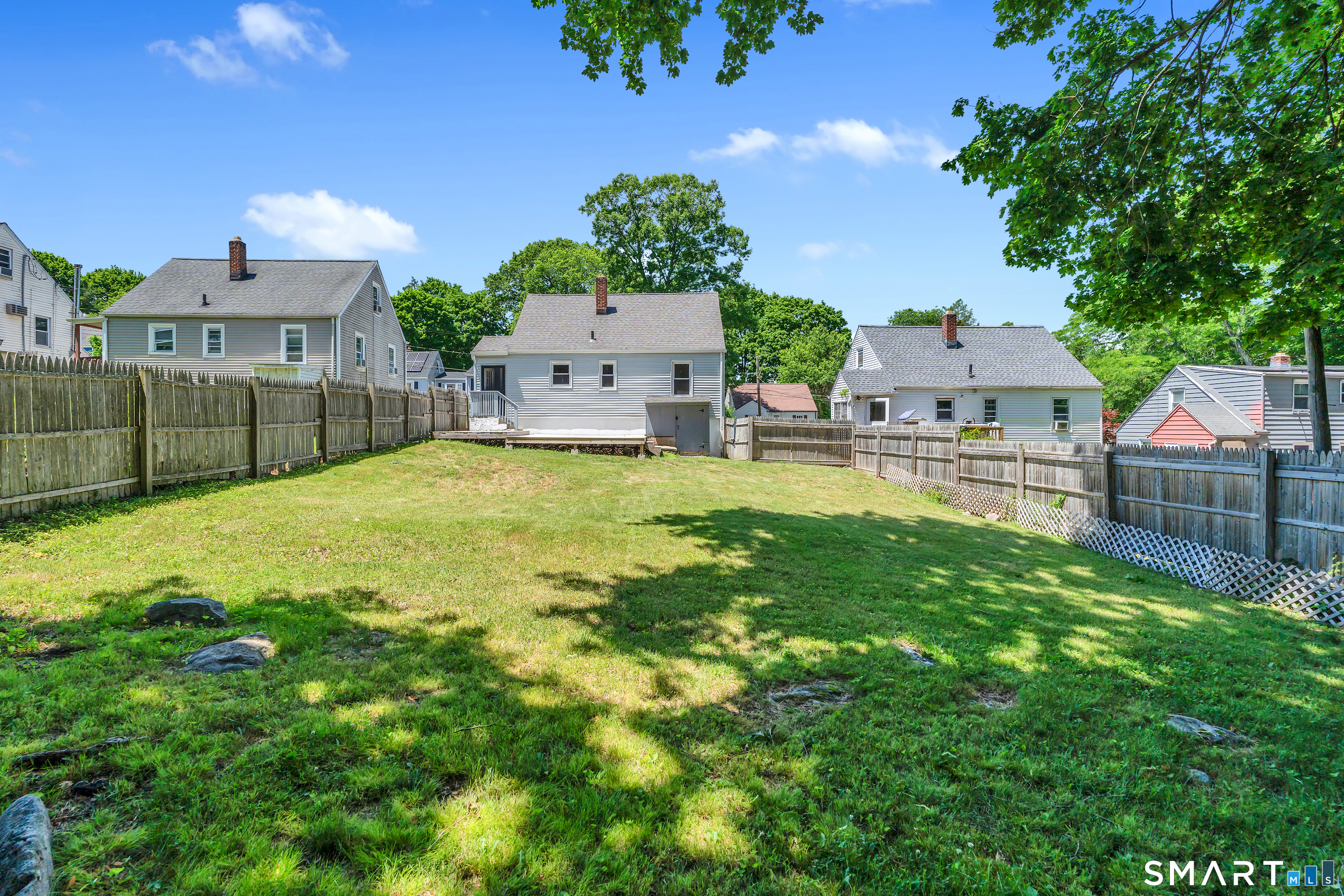 122 Macarthur Drive Waterbury CT 06704
