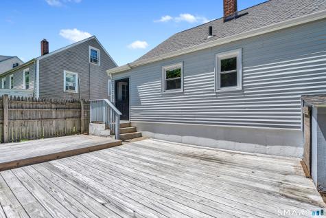 122 Macarthur Drive Waterbury CT 06704