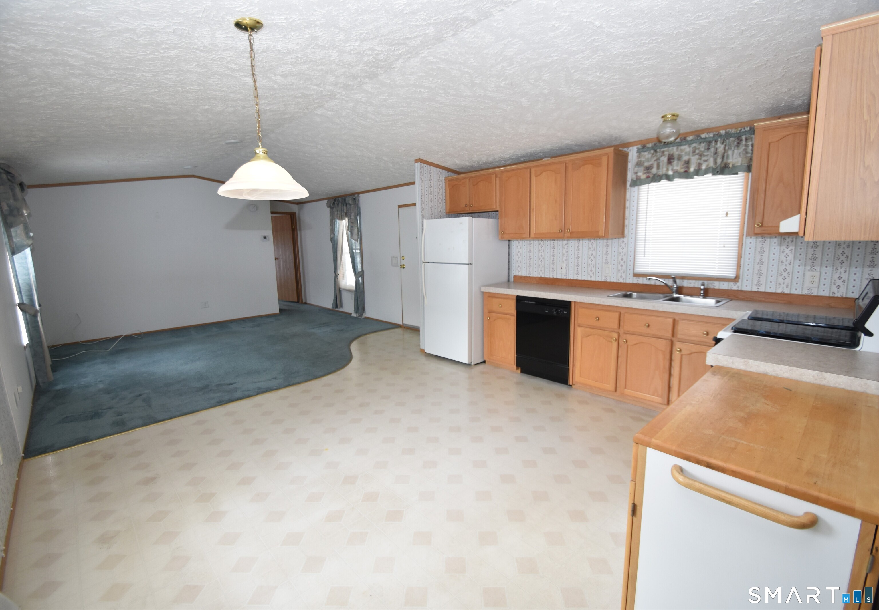 325 Kelly Road Vernon CT 06066