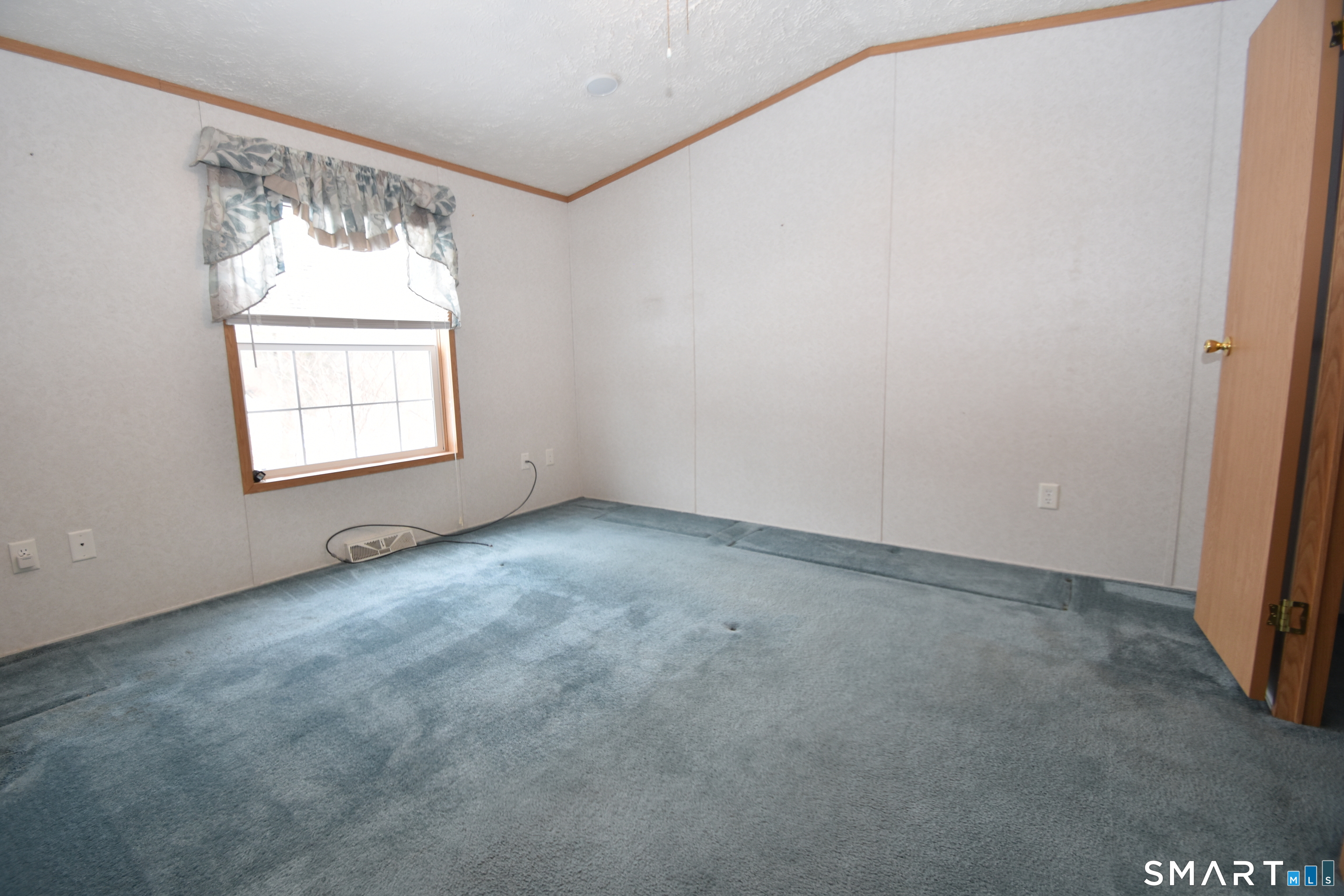 325 Kelly Road Vernon CT 06066