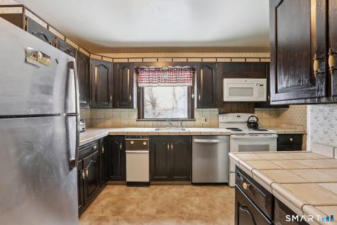 31 Valerie Lane Danbury CT 06811