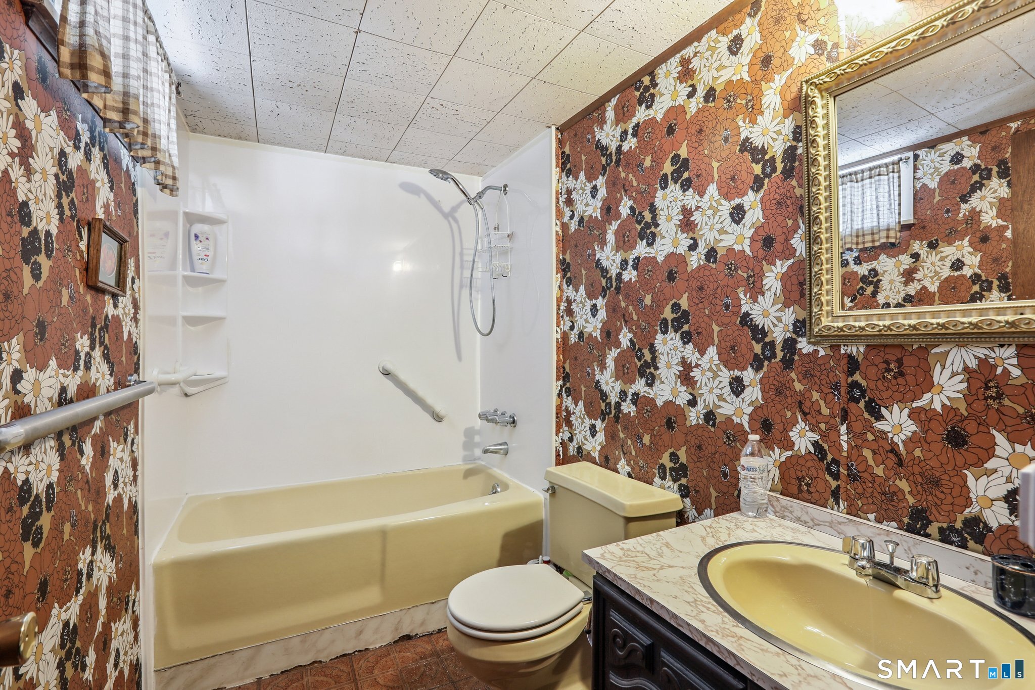 31 Valerie Lane Danbury CT 06811