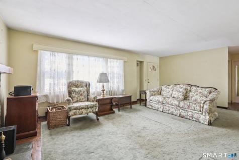 31 Valerie Lane Danbury CT 06811