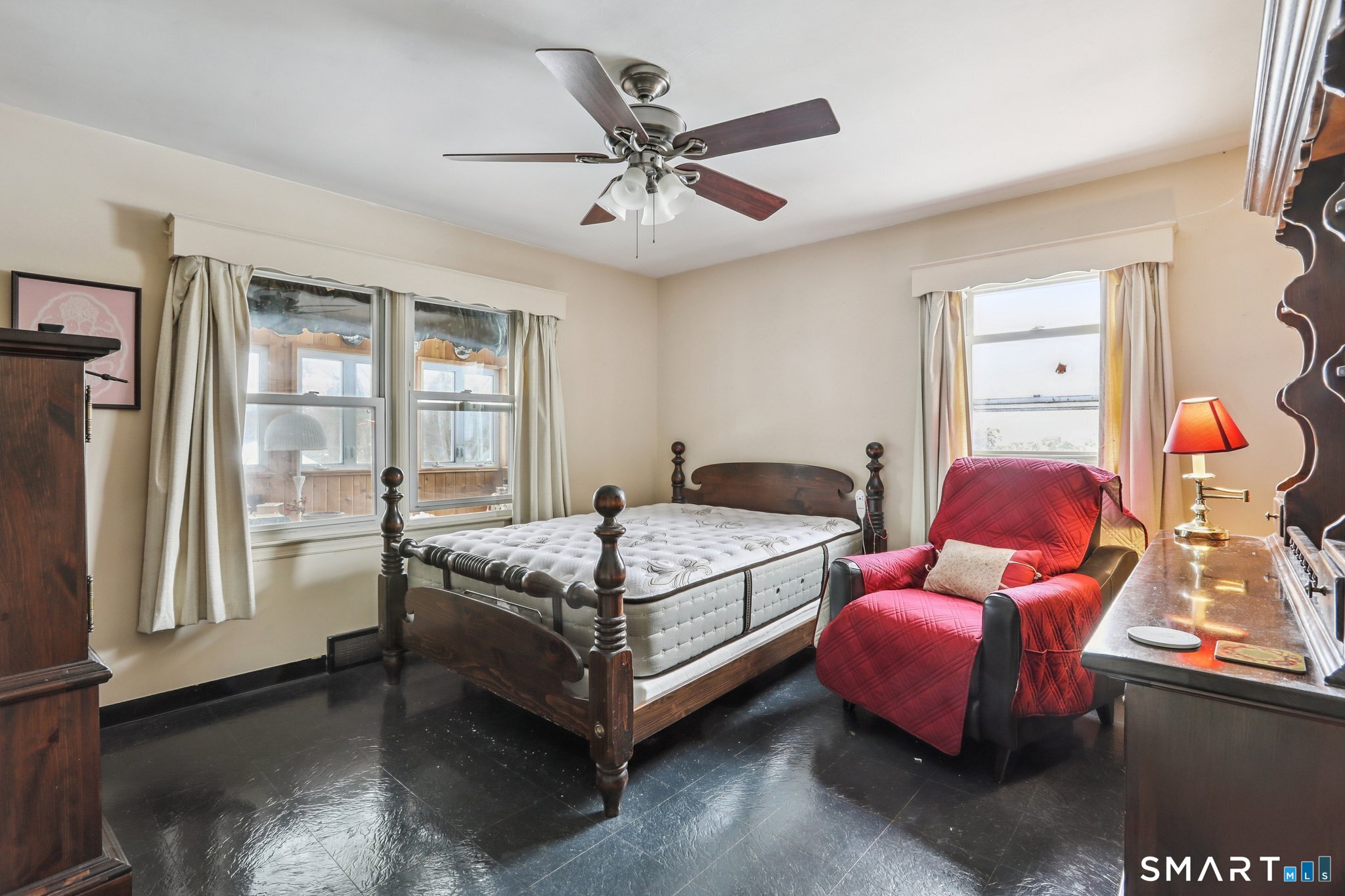 31 Valerie Lane Danbury CT 06811