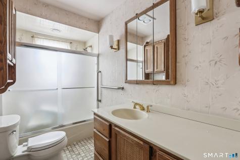 31 Valerie Lane Danbury CT 06811