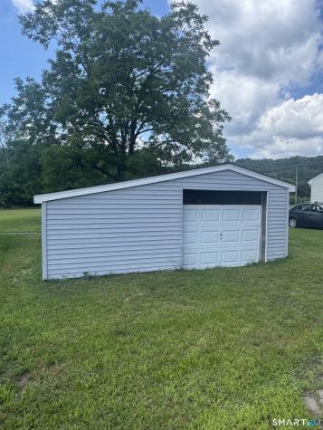 62 Benham Avenue Waterford CT 06375