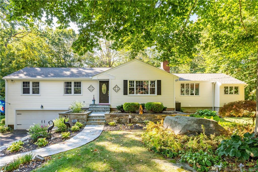 27 Karen Drive Portland CT 06480