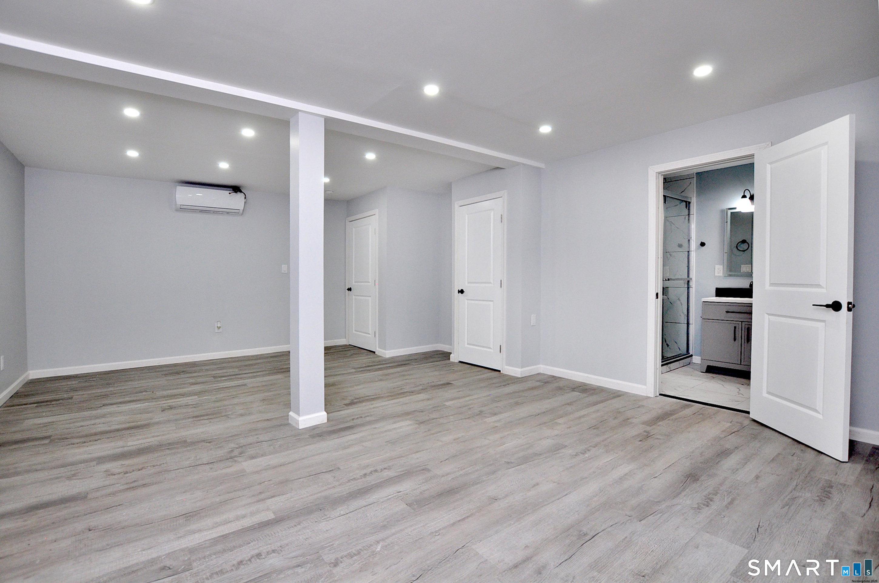 19 Smithfield Avenue Meriden CT 06451