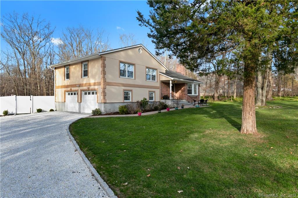 10 Thistle Road Norwalk CT 06851
