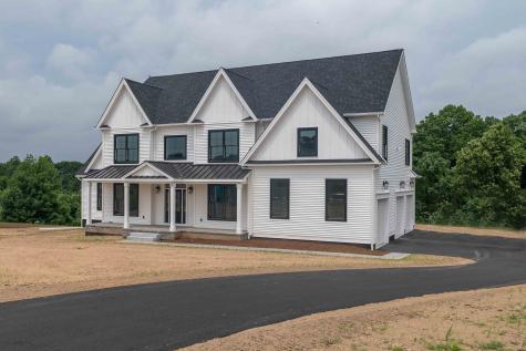 5 Pumpkin Grove East Lyme CT 06333