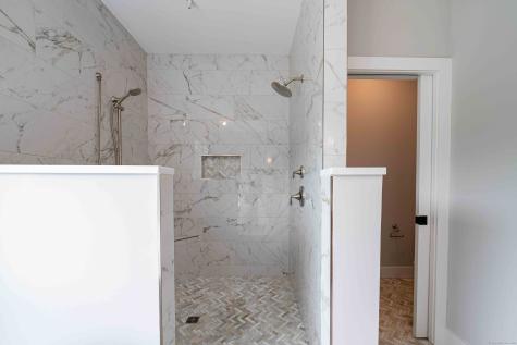 5 Pumpkin Grove East Lyme CT 06333