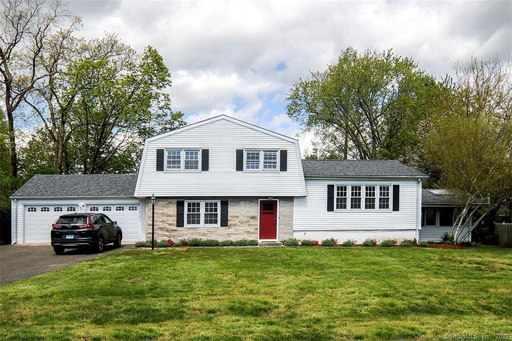 5 Rolling Lane Norwalk CT 06851