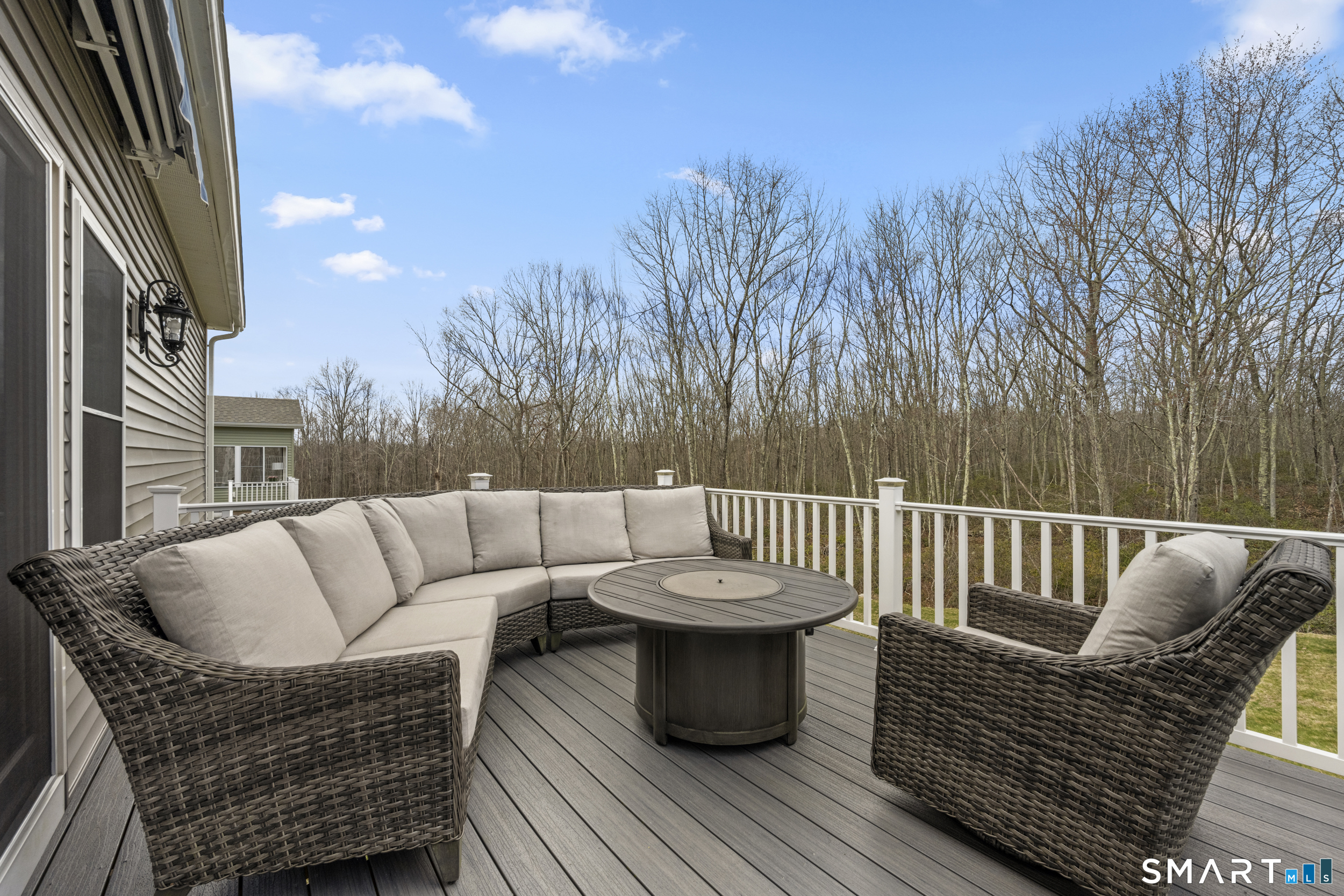 11 Kaatskill Lane East Lyme CT 06357