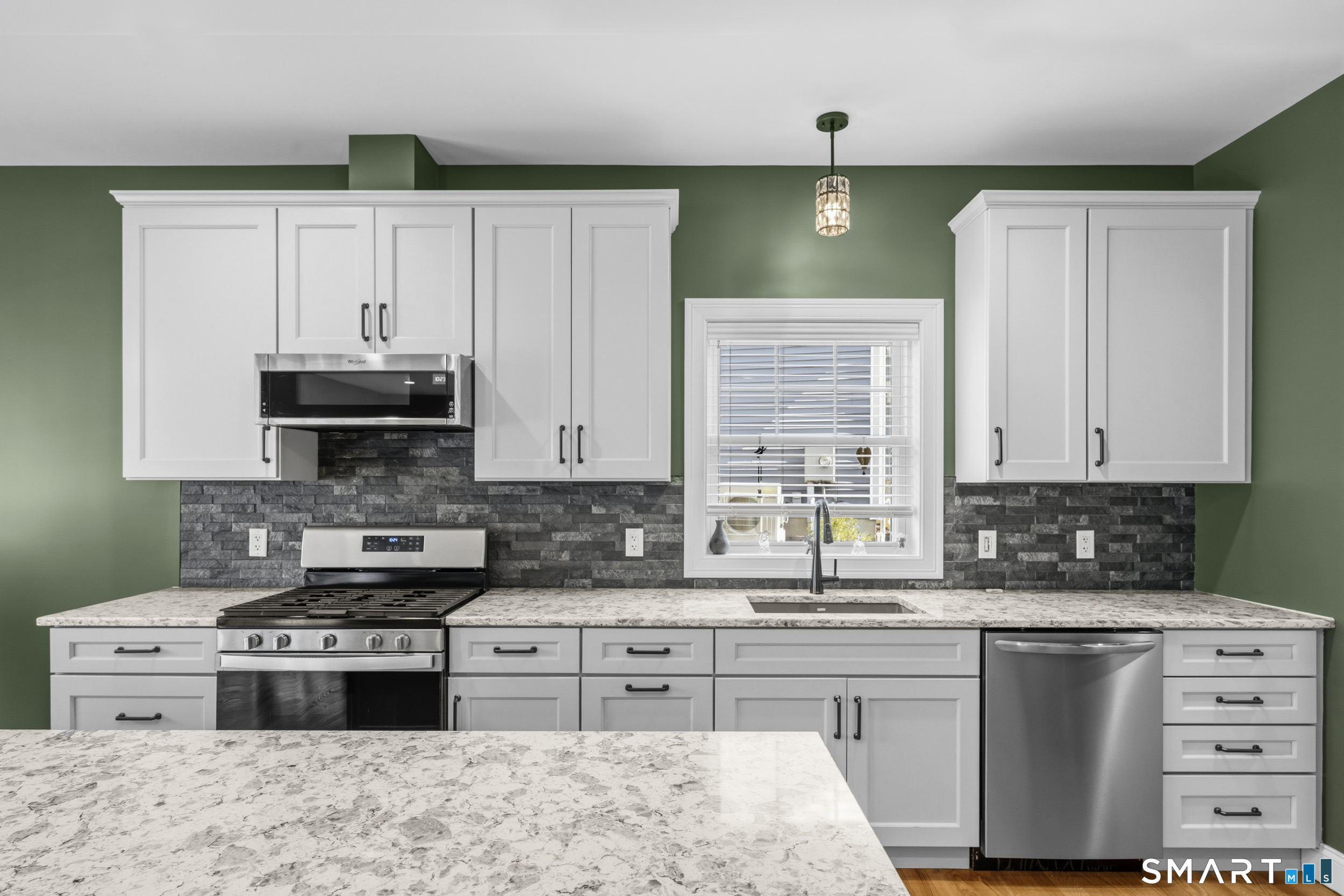 11 Kaatskill Lane East Lyme CT 06357