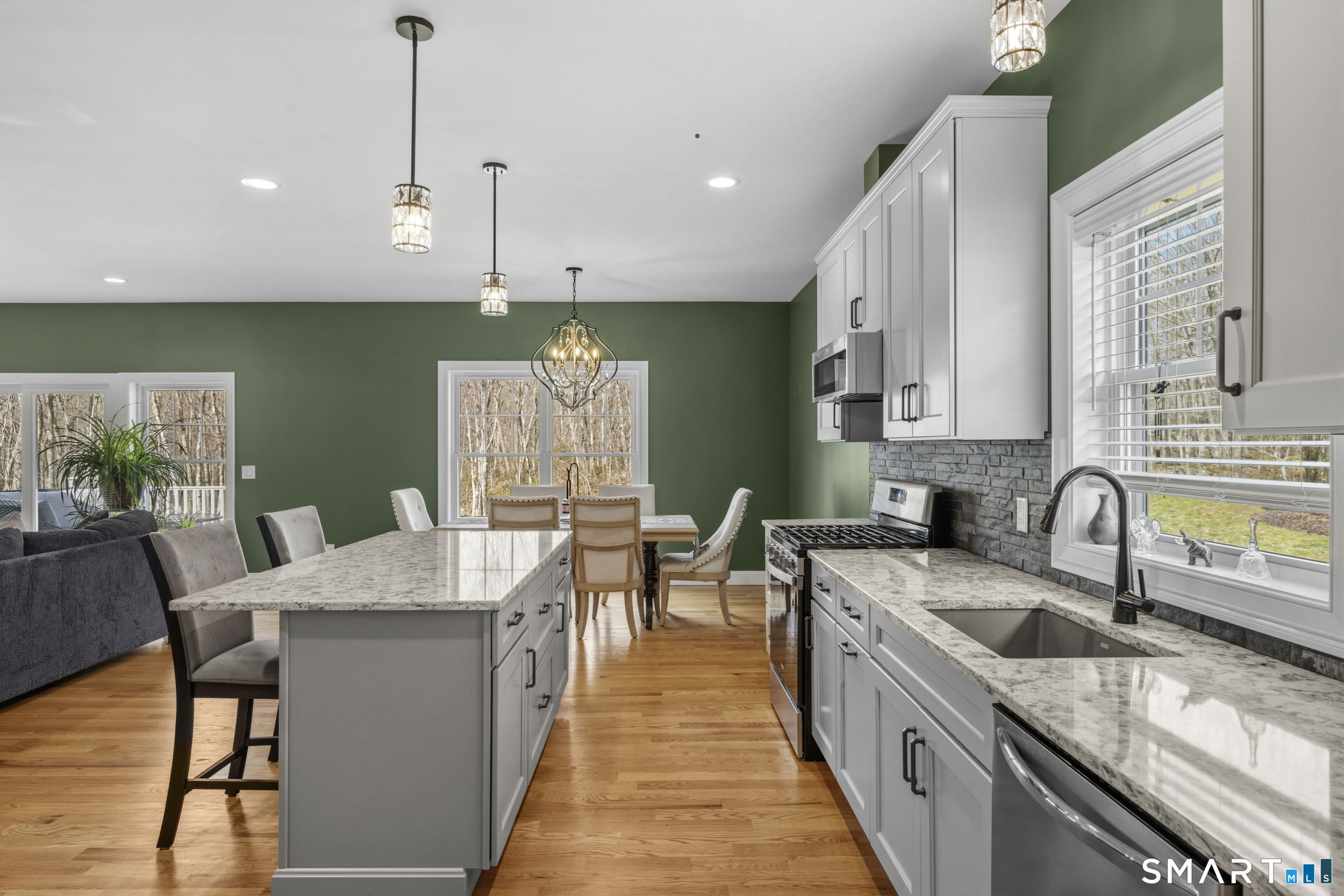 11 Kaatskill Lane East Lyme CT 06357