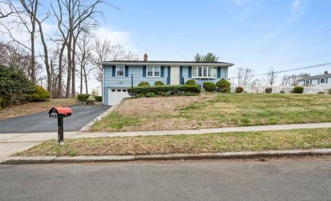 132 Cornflower Drive Milford CT 06460