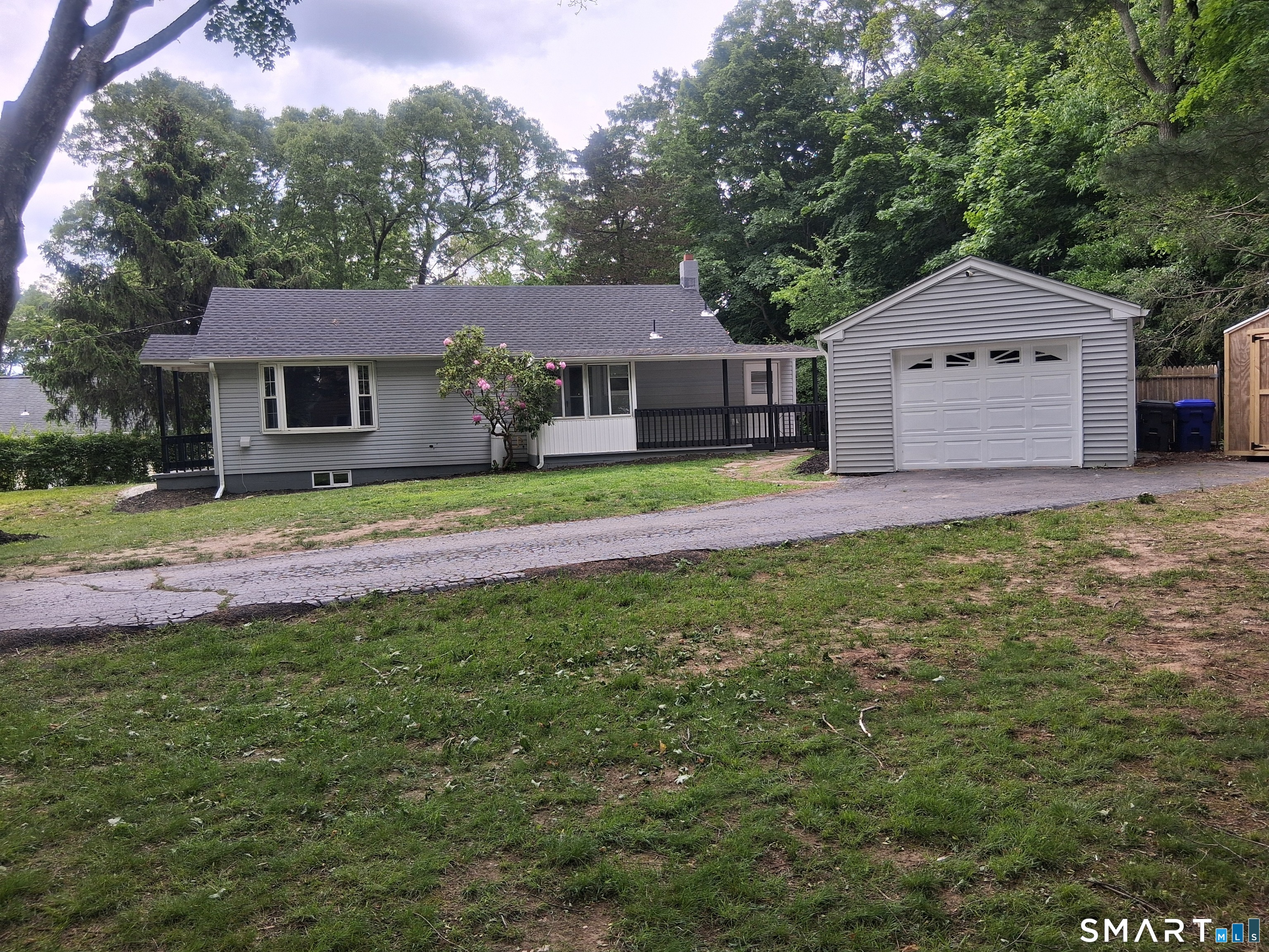 17 Ballou Road Branford CT 06405