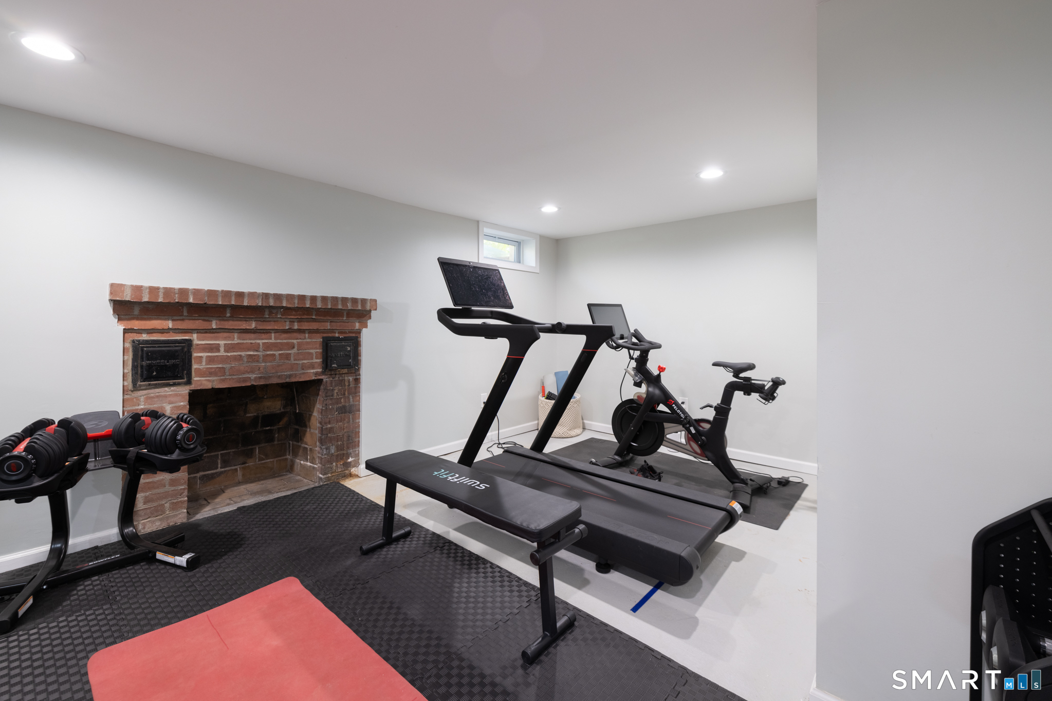126 Lawler Road West Hartford CT 06117