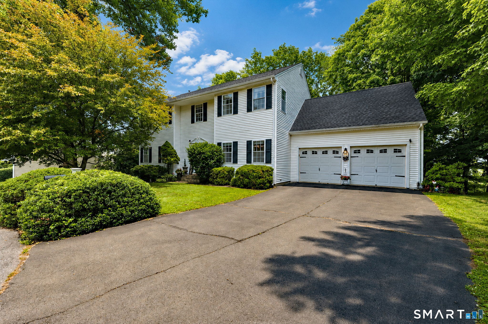 79 Old Colony Road Monroe CT 06468