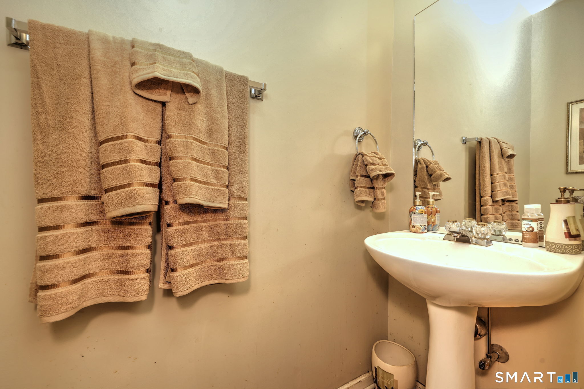 79 Old Colony Road Monroe CT 06468