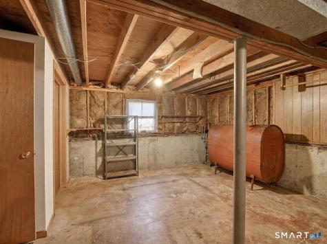404 Ansantawae Road Milford CT 06460