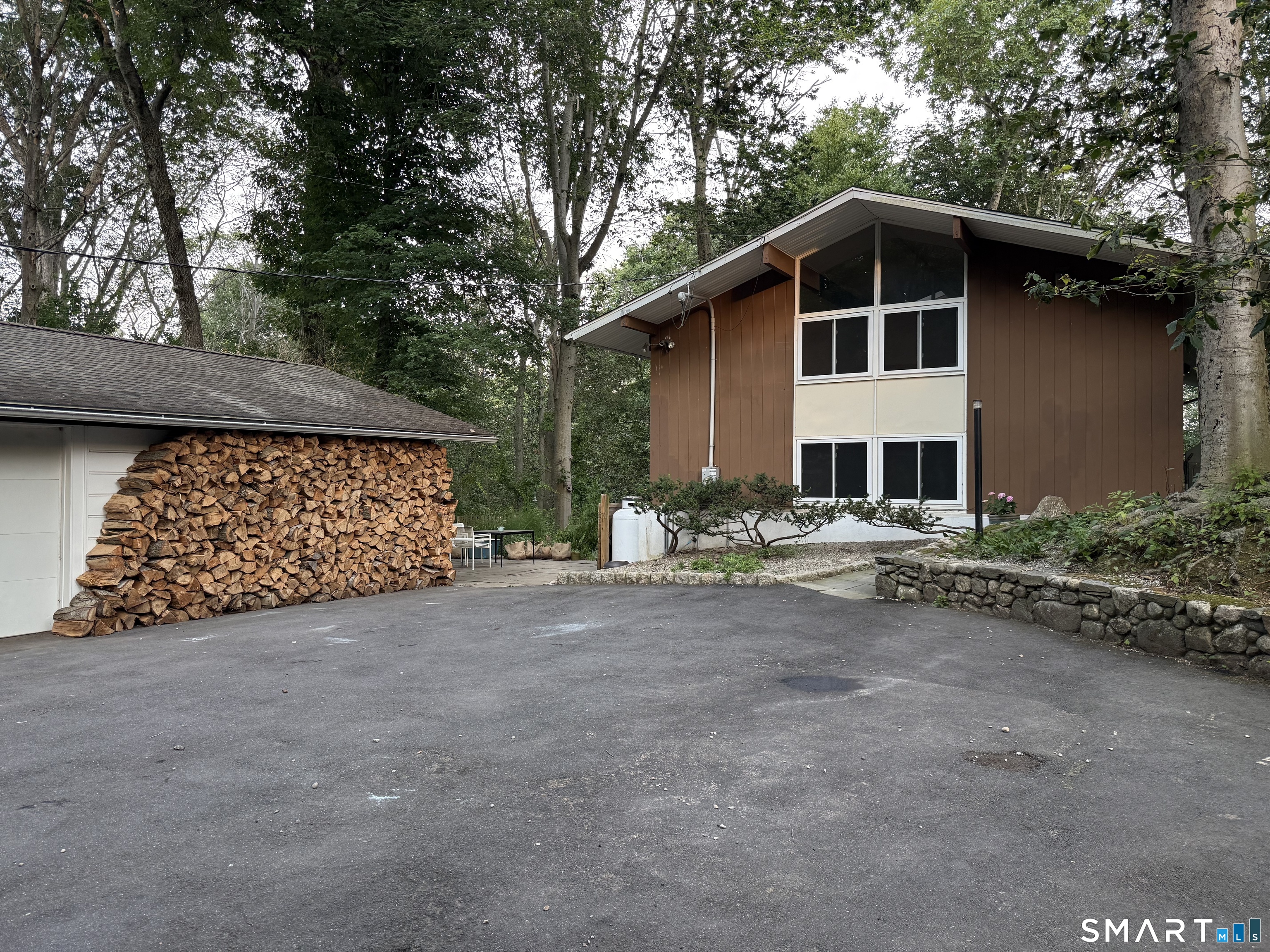 235 Thunder Hill Drive Stamford CT 06902