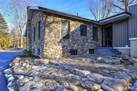 884 Grassy Hill Road Orange CT 06477