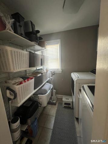 85 Glendale Avenue Bridgeport CT 06606