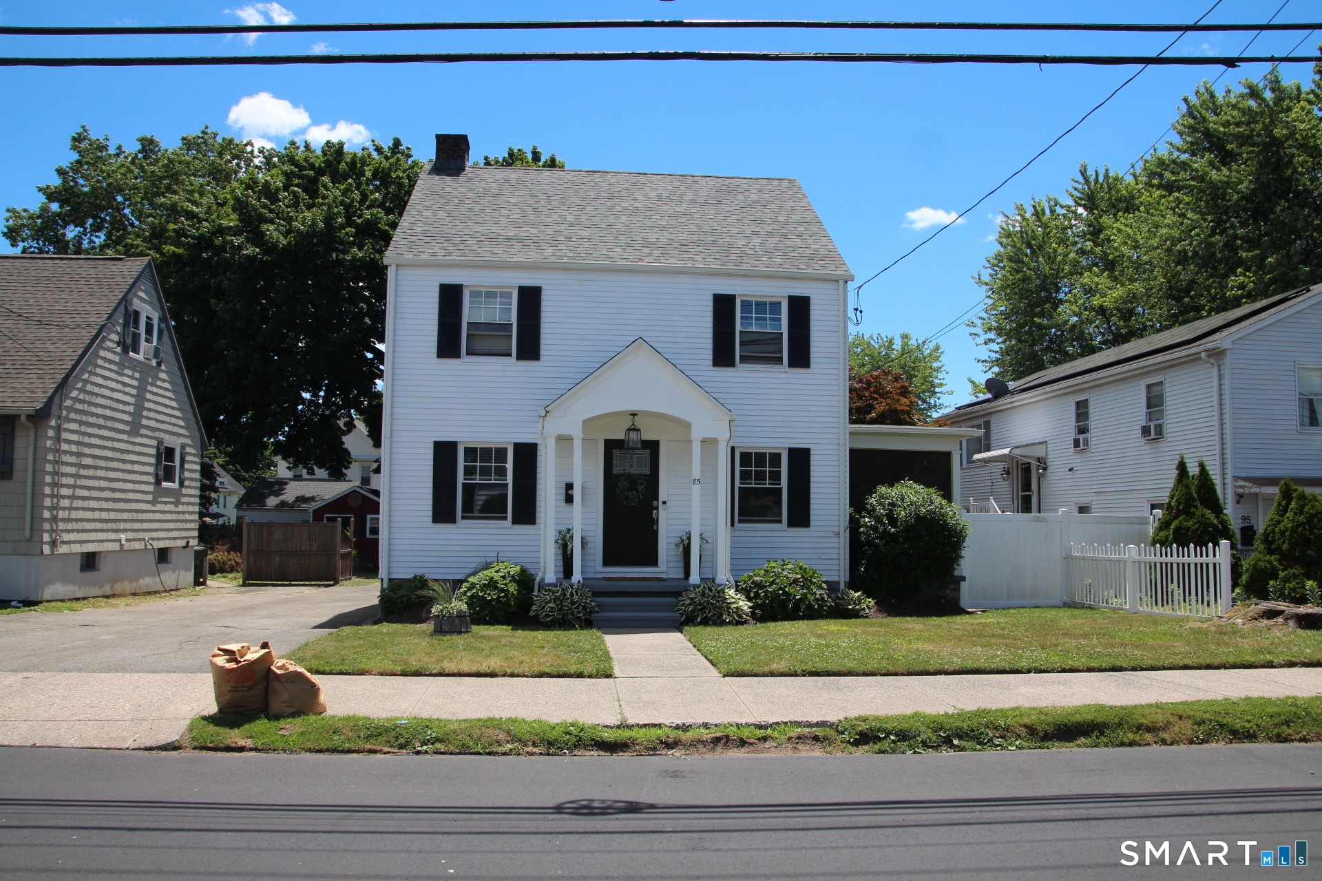 85 Glendale Avenue Bridgeport CT 06606