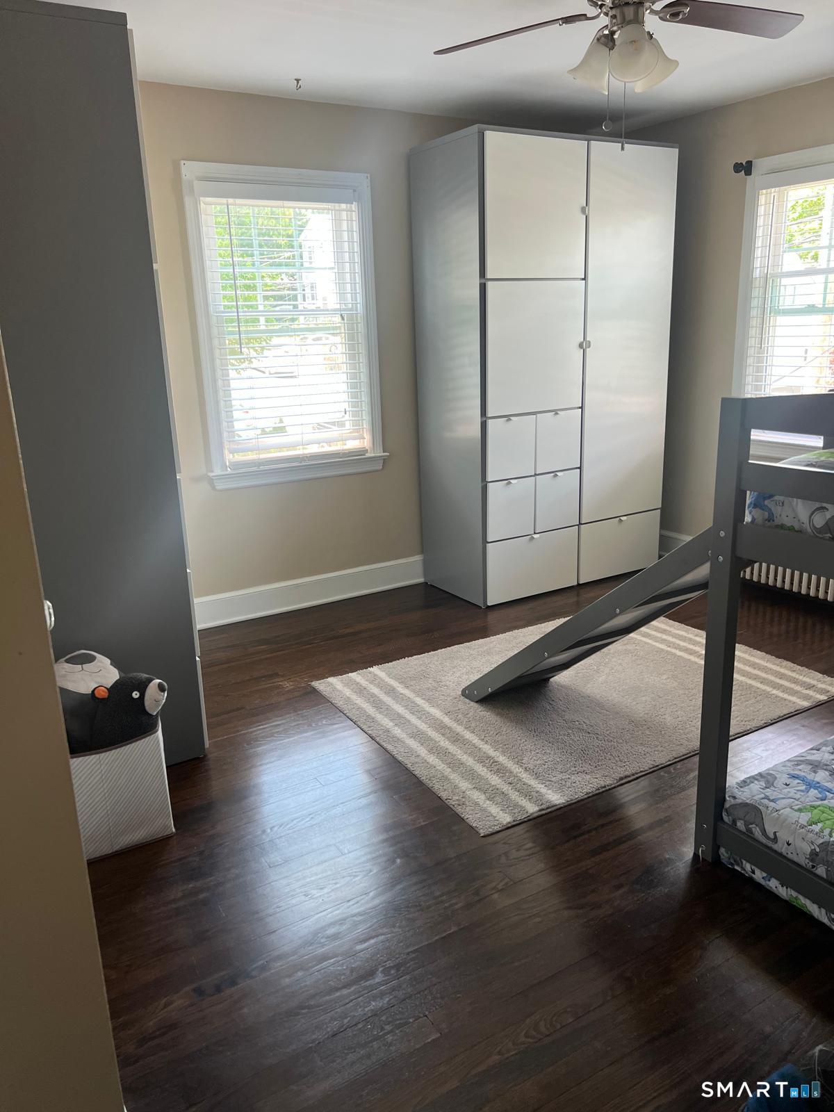 85 Glendale Avenue Bridgeport CT 06606