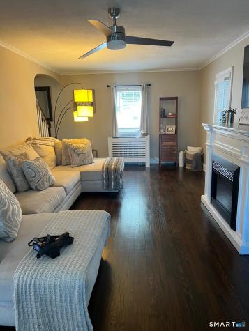 85 Glendale Avenue Bridgeport CT 06606
