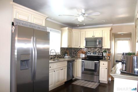 85 Glendale Avenue Bridgeport CT 06606