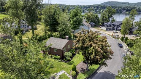 11 Pocono Point Road Danbury CT 06811