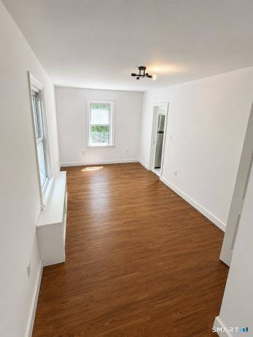 128 Greenwood Avenue Waterbury CT 06704