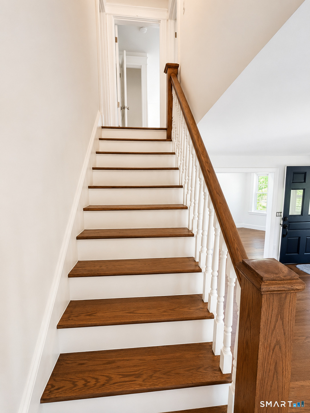 128 Greenwood Avenue Waterbury CT 06704